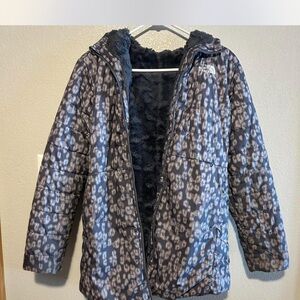 The North Face Kids' Black & Gray Leopard-Print Hooded Puffer Jacket